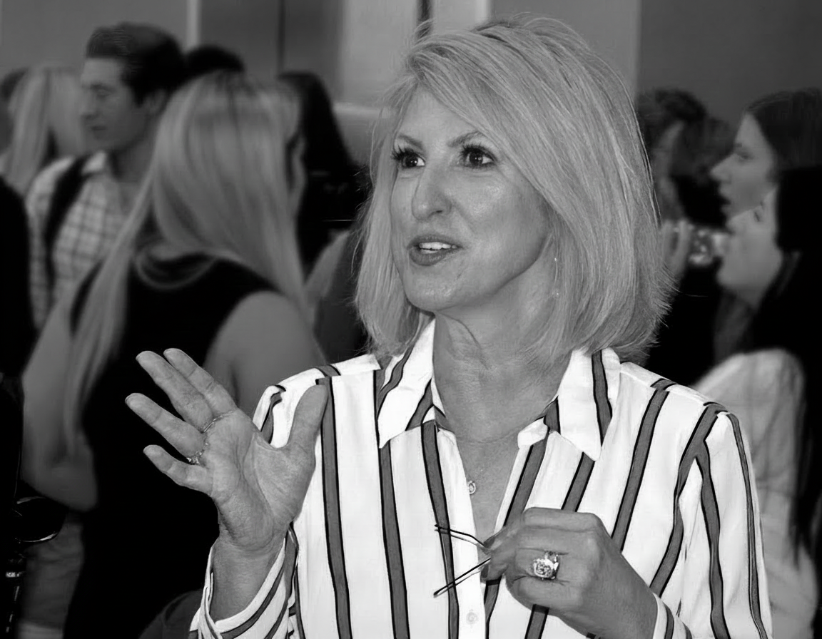 illustration of Kris Engelstad speaking